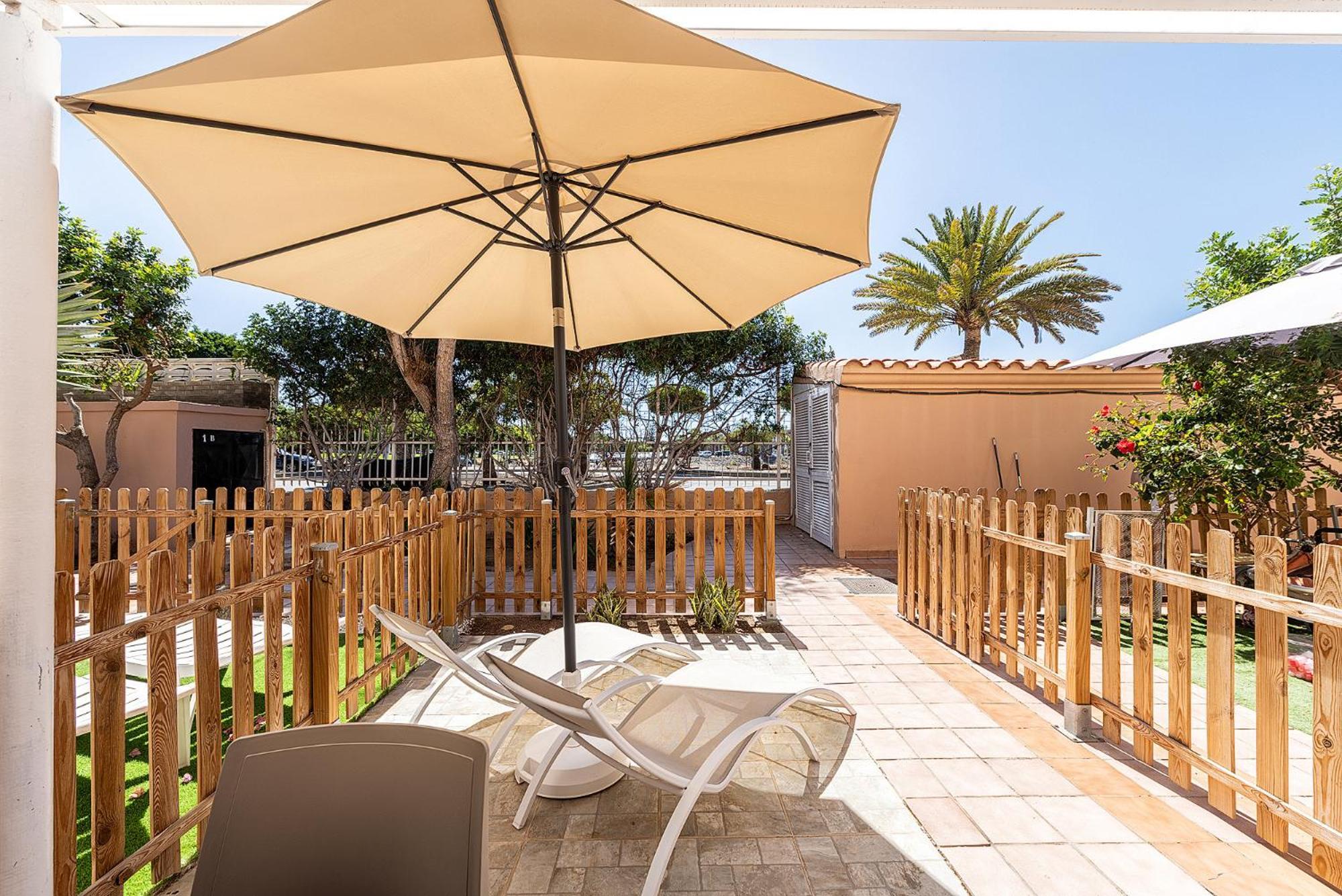 Bungalow En Maspalomas San Bartolomé Extérieur photo